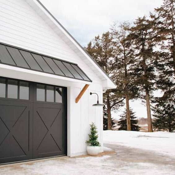 TIPS TO KEEP YOUR GARAGE WARM DURING WINTER