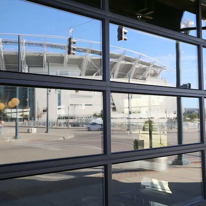 WHAT YOU SHOULD KNOW ABOUT GLASS COMMERCIAL GARAGE DOORS